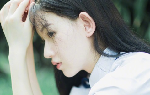 打哈欠右后脑勺疼怎么回事