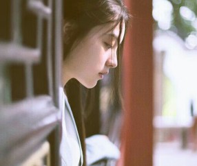 怀孕初期上午呕吐（怀孕初期上午呕吐怎么回事）